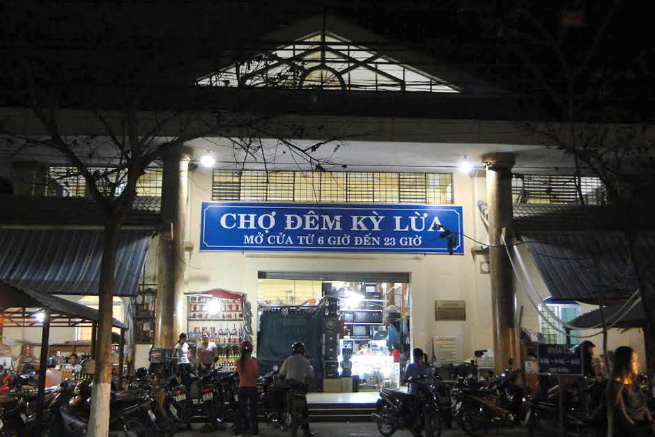 Chợ đêm Kỳ Lừa - Ky Lua Night Market | Yeudulich