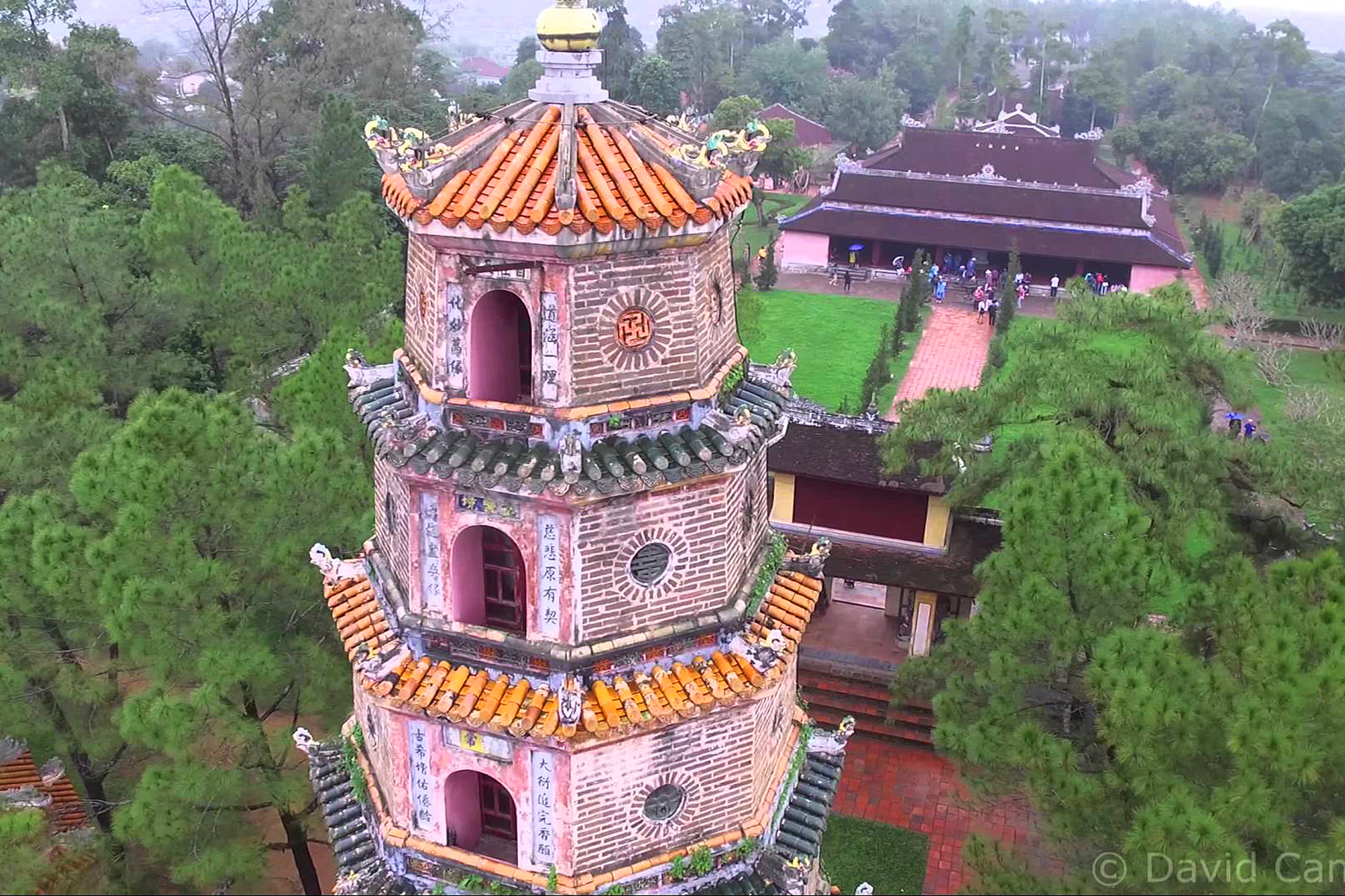 Tour du lịch Đà Nẵng - Huế: Đại Nội Huế - Chùa Thiên Mụ - Lăng Khải Định