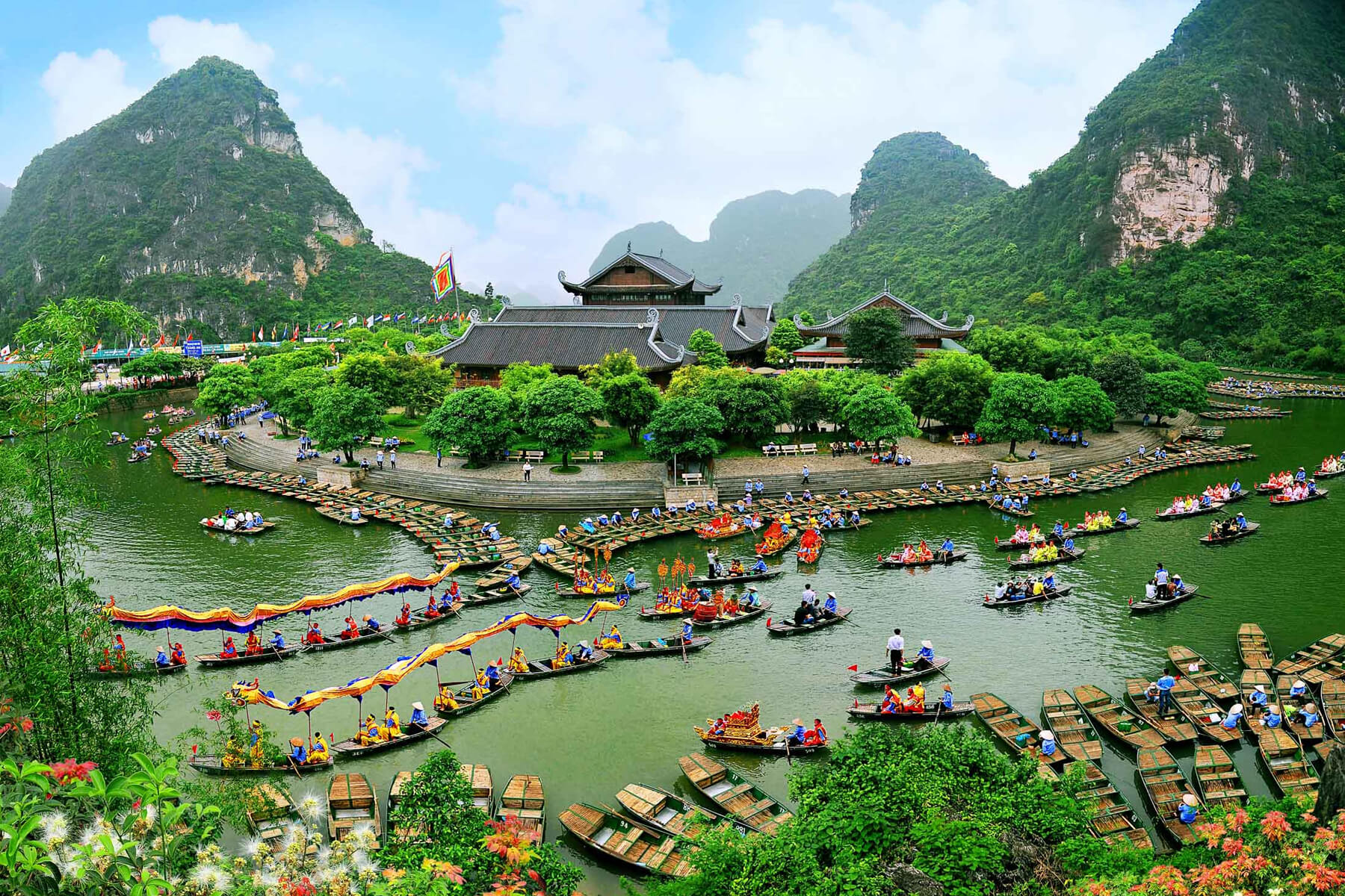 Tour du lịch Việt Nam của Viet Bamboo Travel 2023/2024 173170