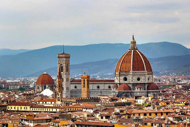 Du lịch nước Ý: 7 ngày tự lái xe quanh đồng quê Tuscany - Cảnh chân trời thành phố Florence. Ảnh: Just a Pack