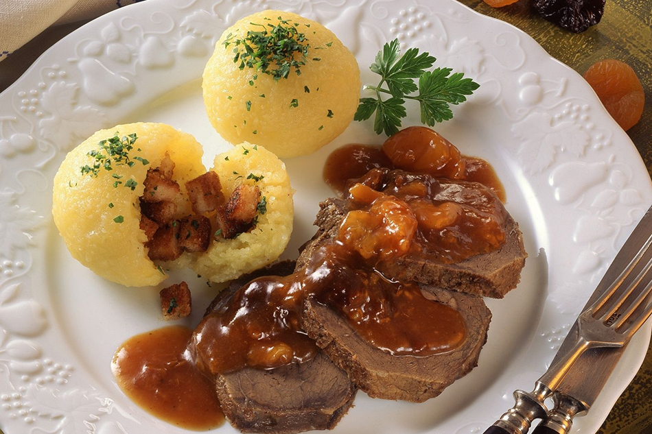 Thịt bò Sauerbraten