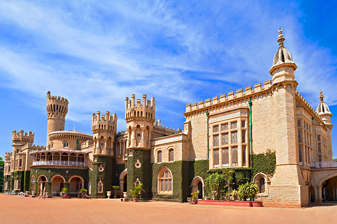 Du lịch Bangalore Ấn Độ - Cung điện Bangalore cổ kính. Ảnh: Lonely Planet