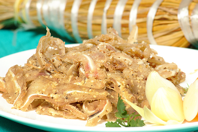 Du lịch Quy Nhơn ăn gì vừa ngon vừa mua về làm quà - Món tré không chỉ có tên gọi lạ tai mà hình dáng cũng rất độc đáo, thích hợp nhất để mua làm quà khi du lịch ở Quy Nhơn. Ảnh: Bepgiadinh