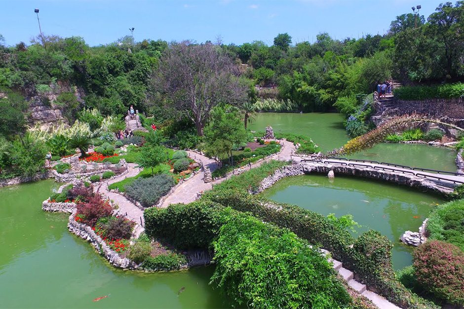 Khu vườn Nhật Bản - Japanese Sunken Gardens - San Antonio - Mỹ