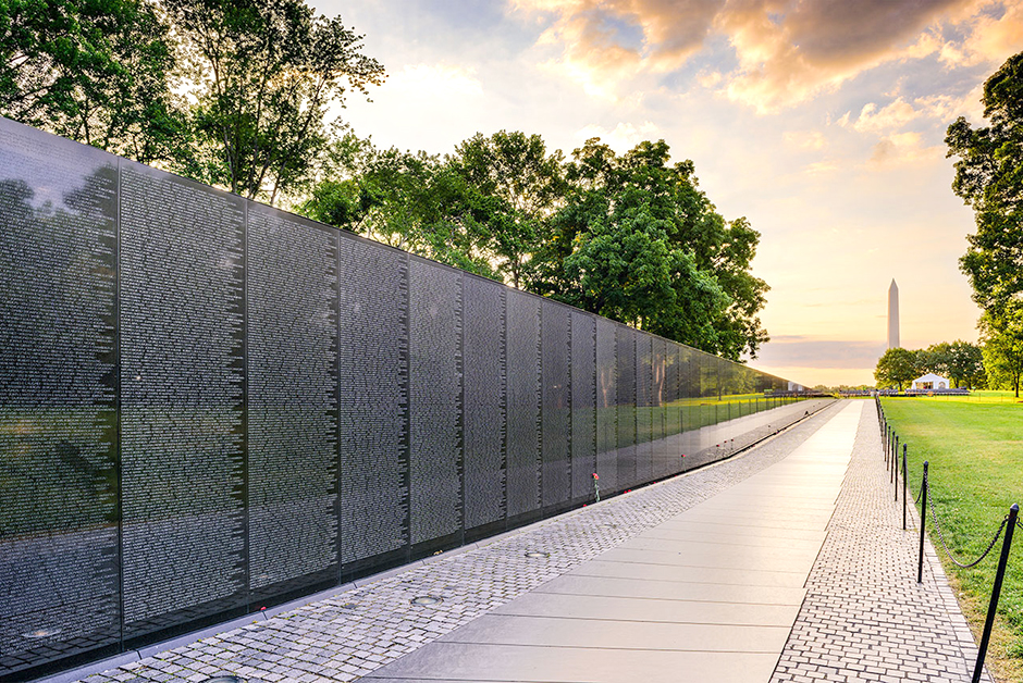 Bức tường đen - Vietnam Veterans Memorial | Yeudulich