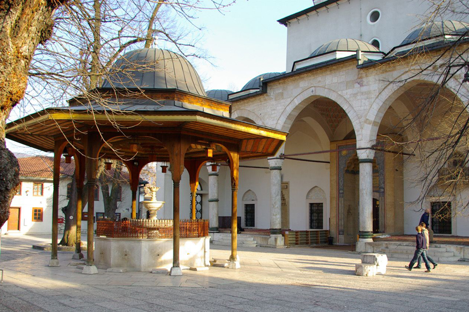 Nhà thờ Hồi giáo Gazi Husrev-beg - Gazi Husrev-beg Mosque | Yeudulich