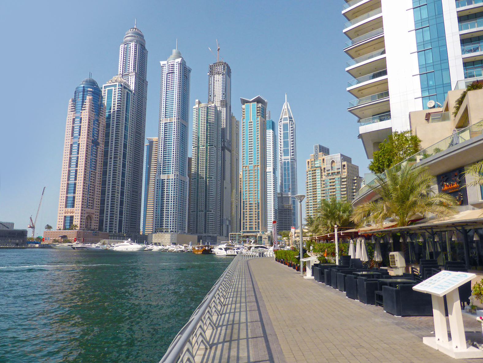 Khu phố đi bộ Marina - Dubai Marina Walk | Yeudulich