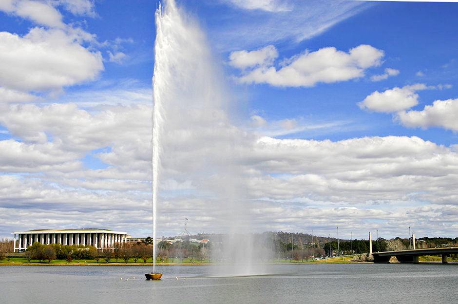Tháp phun nước Captain Cook - Captain James Cook Memorial - Canberra - Úc