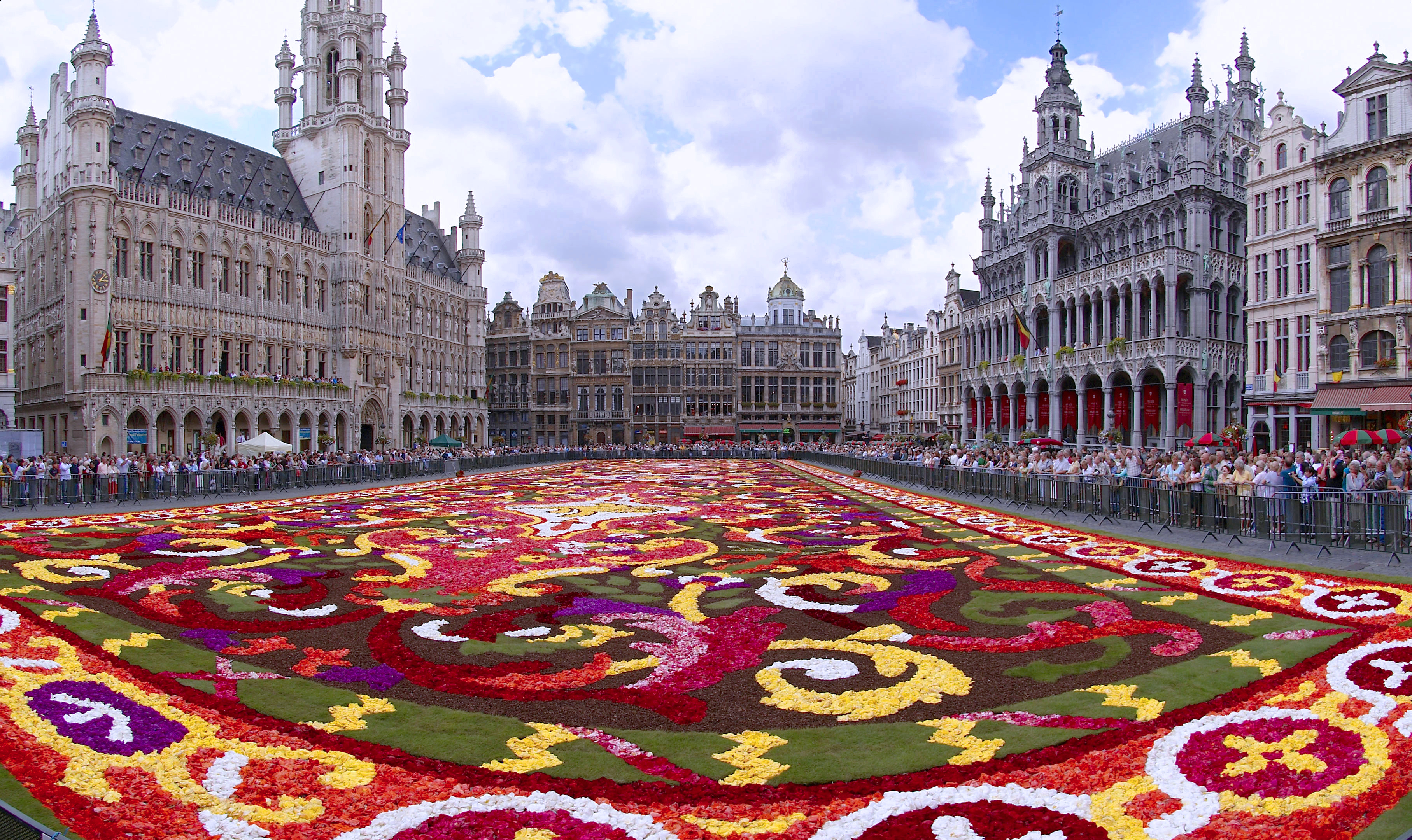 Quảng trường Trung tâm Grand Place - Grand Place - Brussel - Bỉ
