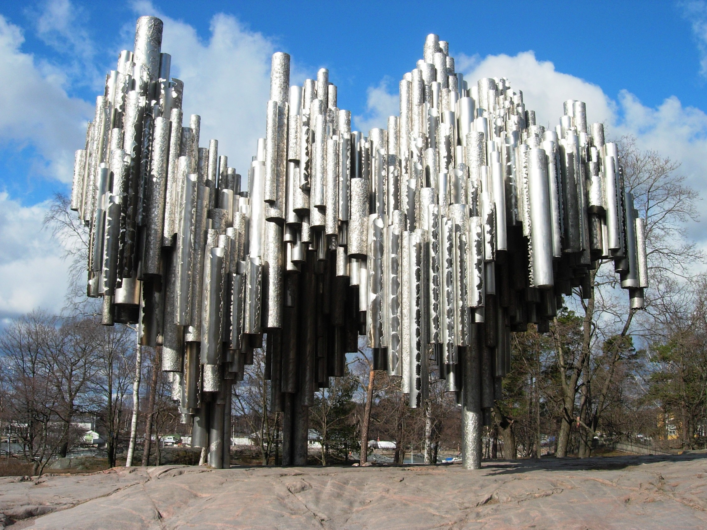 Đài tưởng niệm nhà soạn nhạc Sibelius - Sibelius Monument | Yeudulich