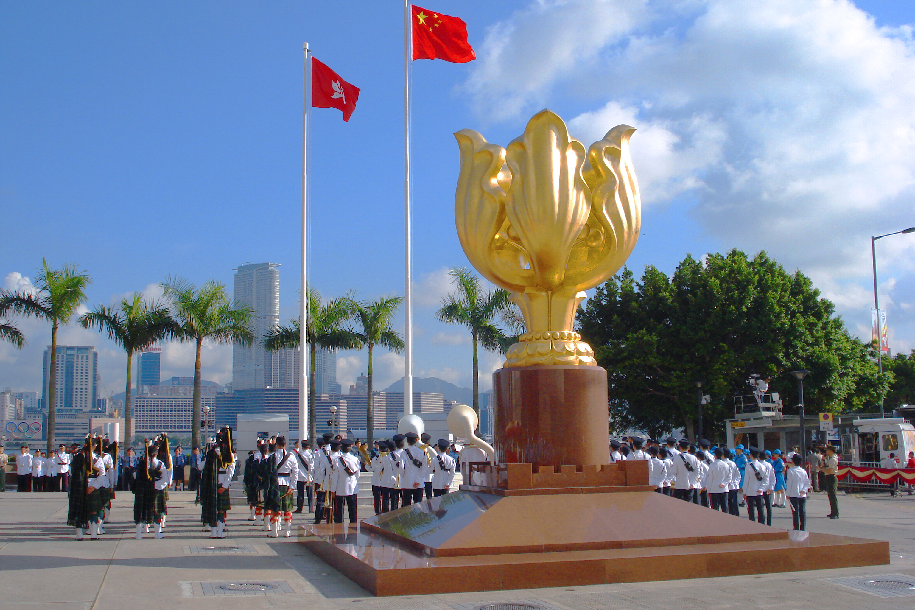 Quảng trường Bauhinia Vàng - Golden Bauhinia Square - Hồng Kông - Trung Quốc