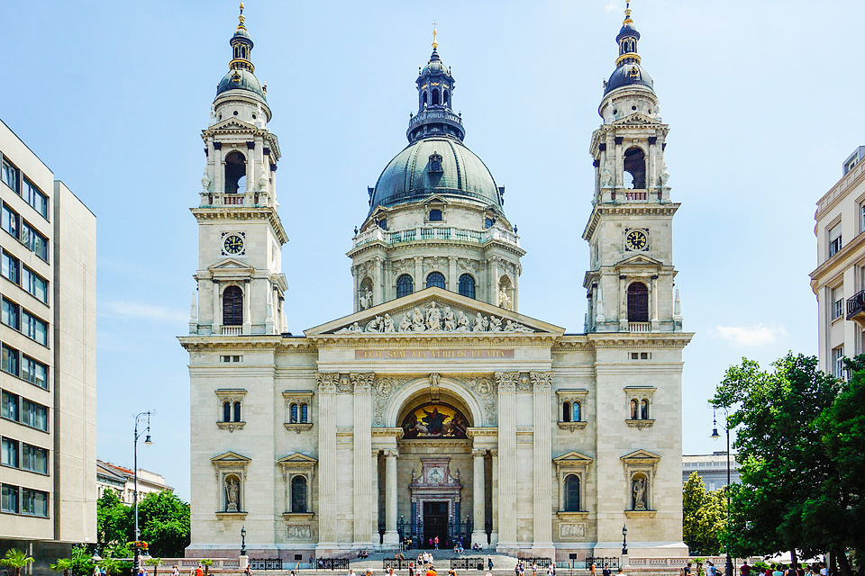 Nhà thờ Thánh Stephen - St. Stephen Basilica - Budapest - Hungary