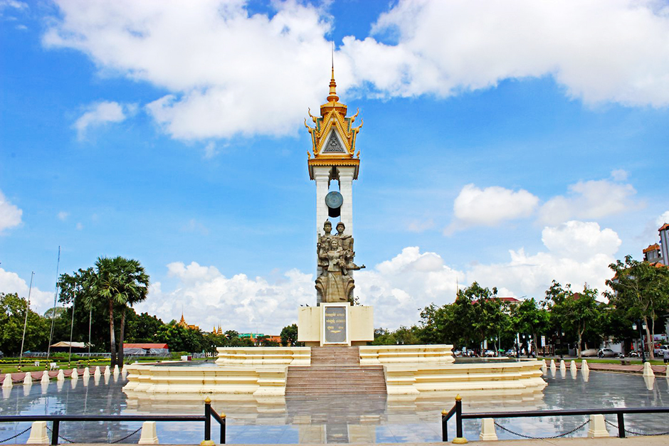 Tượng đài Hữu nghị Việt Nam-Campuchia - Cambodia-Vietnam Friendship Monument - Phnom Penh - Campuchia