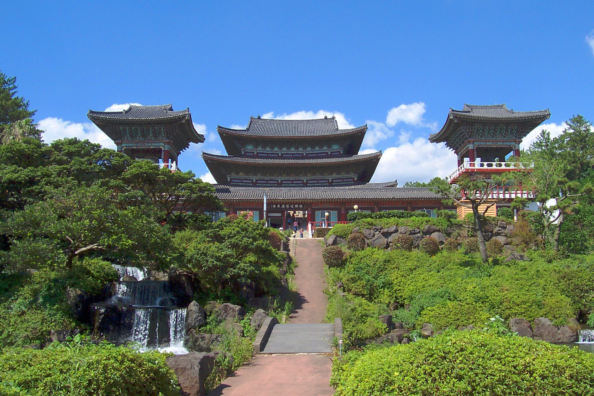 Chùa Yakcheonsa - Yakcheonsa Temple | Yeudulich