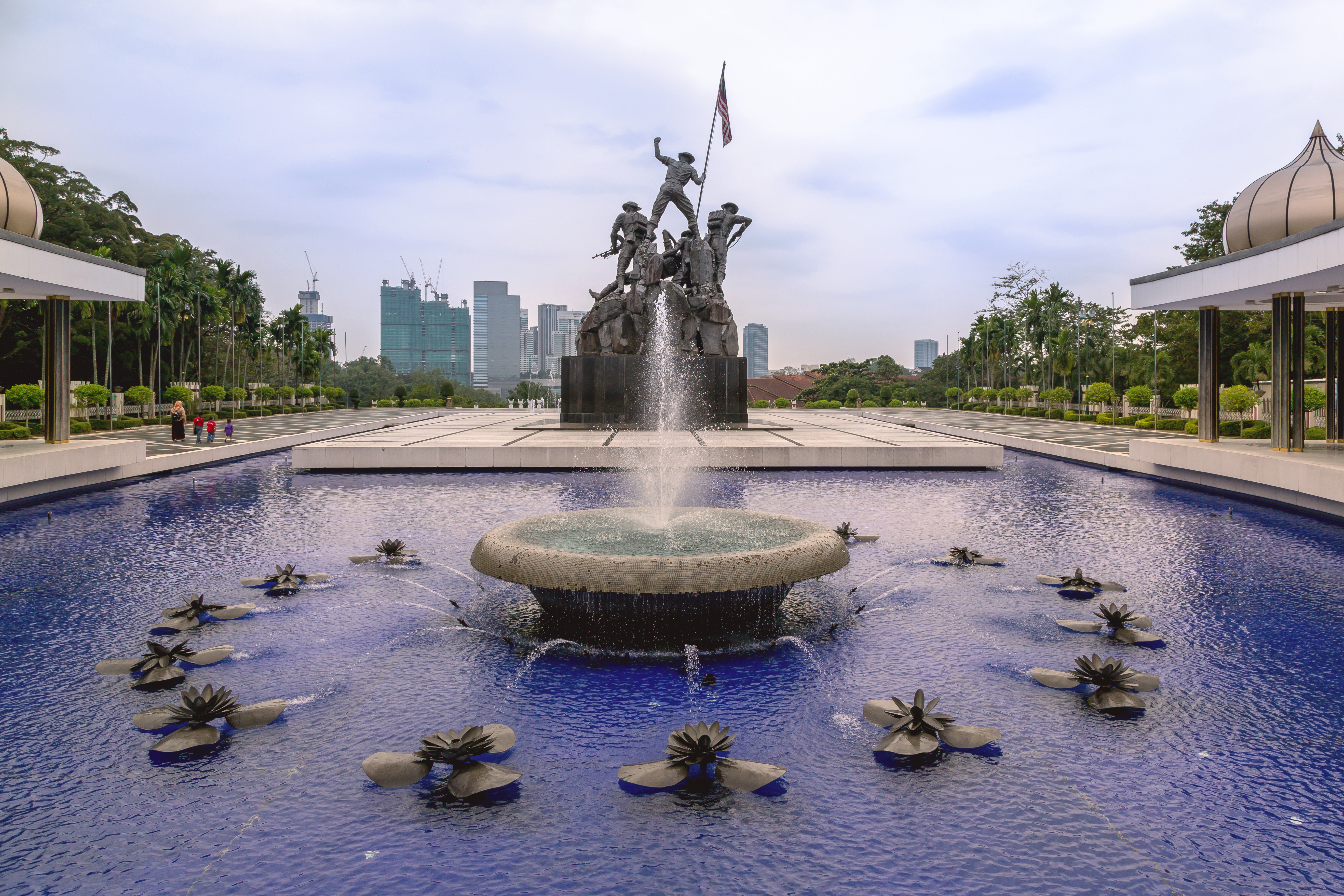 Đài tưởng niệm quốc gia - Tugu Negara | Yeudulich
