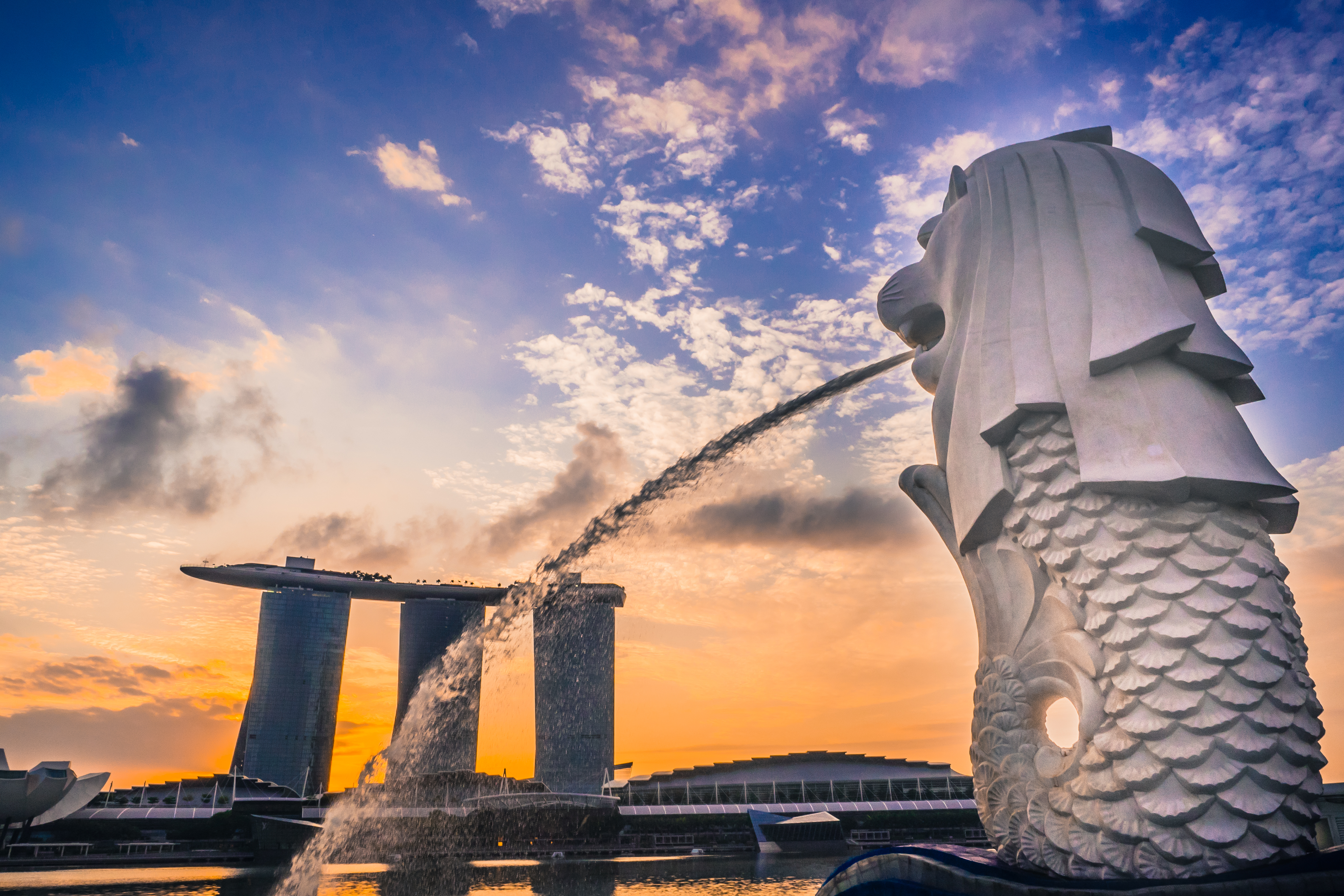 Tháp Sư tử Biển - Merlion Tower - Singapore - Singapore