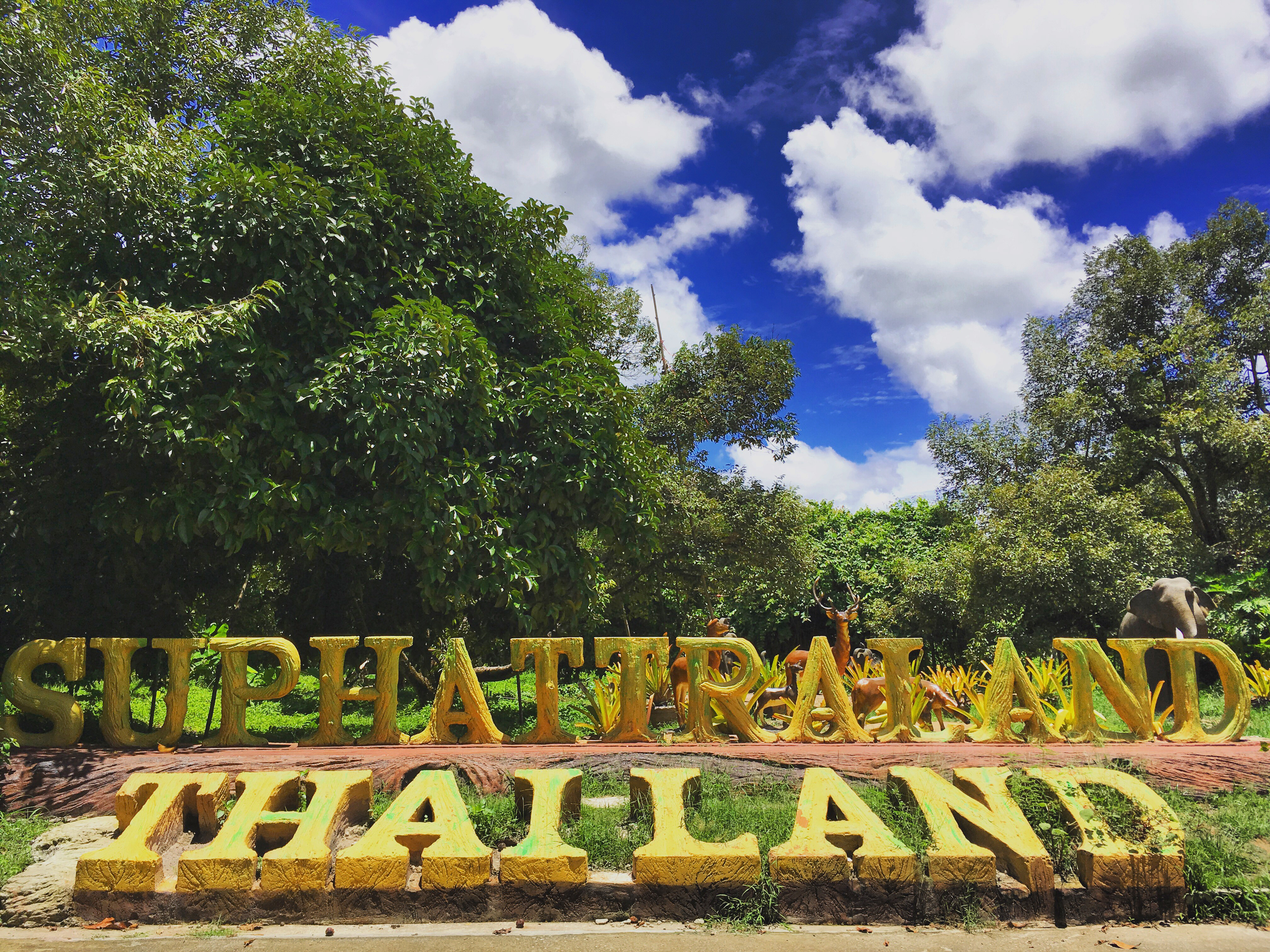 Vườn trái cây Suphattra - Suphattra Land - Pattaya - Thái Lan