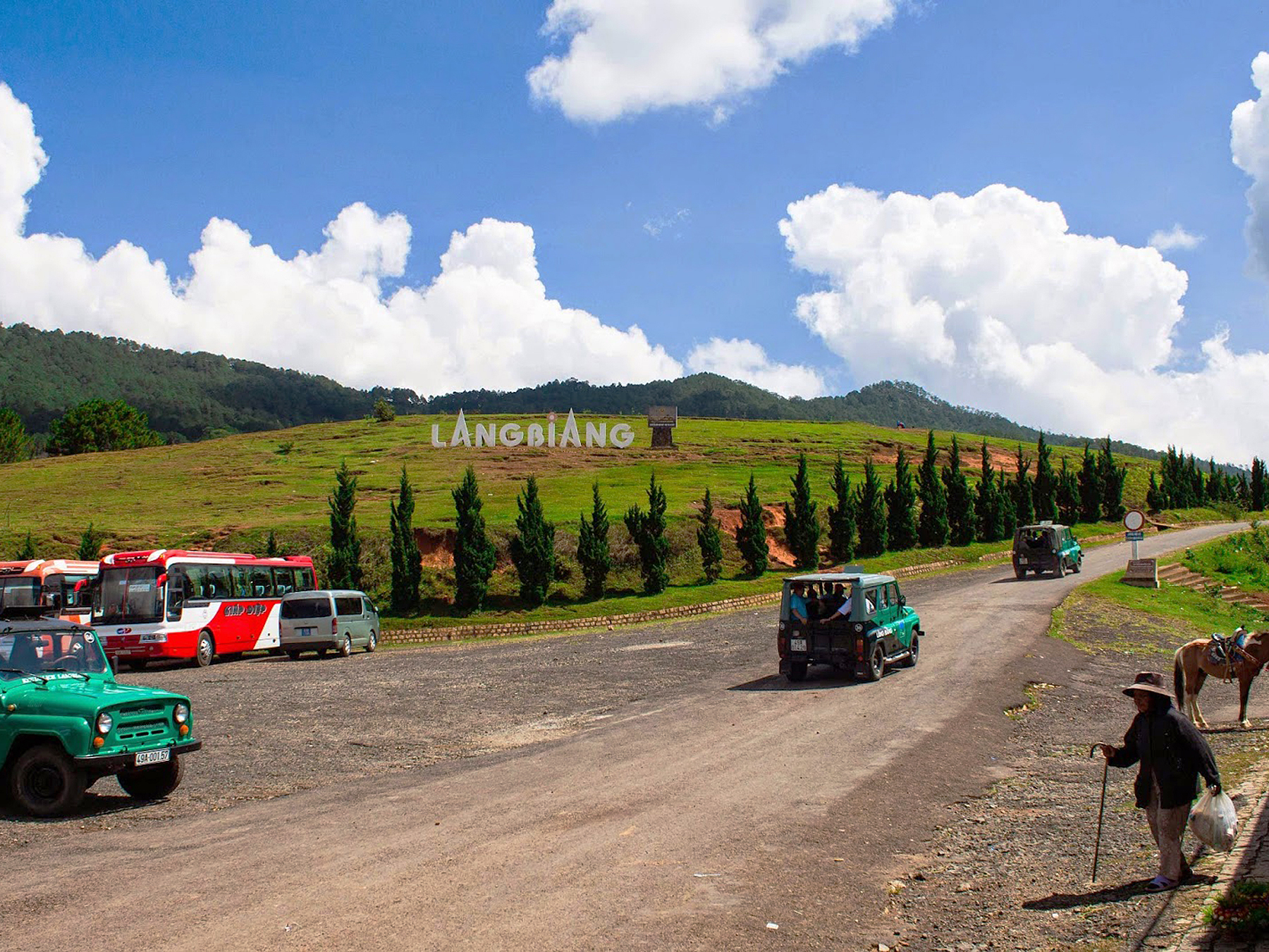 Núi Langbiang - Langbiang Mountain | Yeudulich