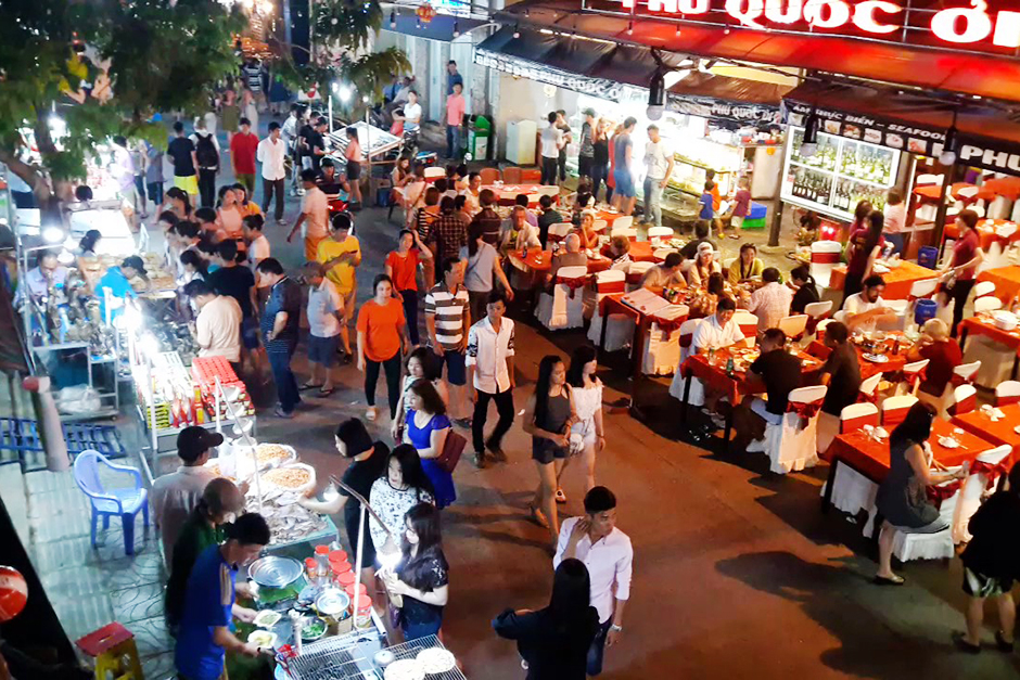 Chợ đêm Phú Quốc - Phu Quoc Nocturnal Market | Yeudulich
