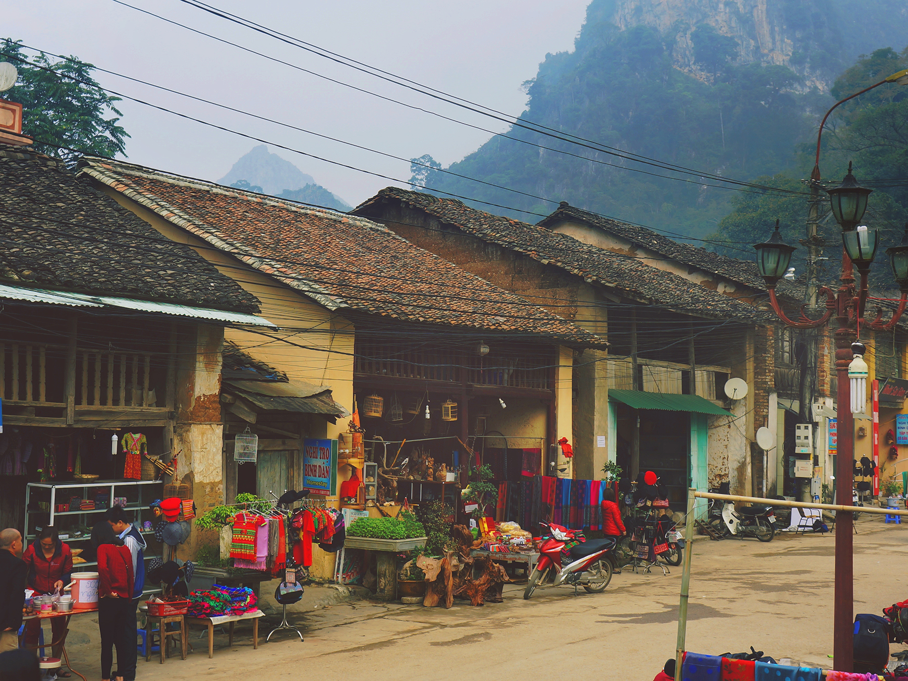 Phố cổ Đồng Văn - Dong Van Old Town - Hà Giang - Việt Nam