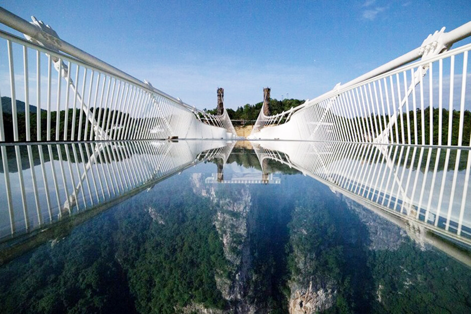 Cầu đáy kính bên vách núi Hoa Liên - Hualien Glass Bridge - Hoa Liên - Đài Loan